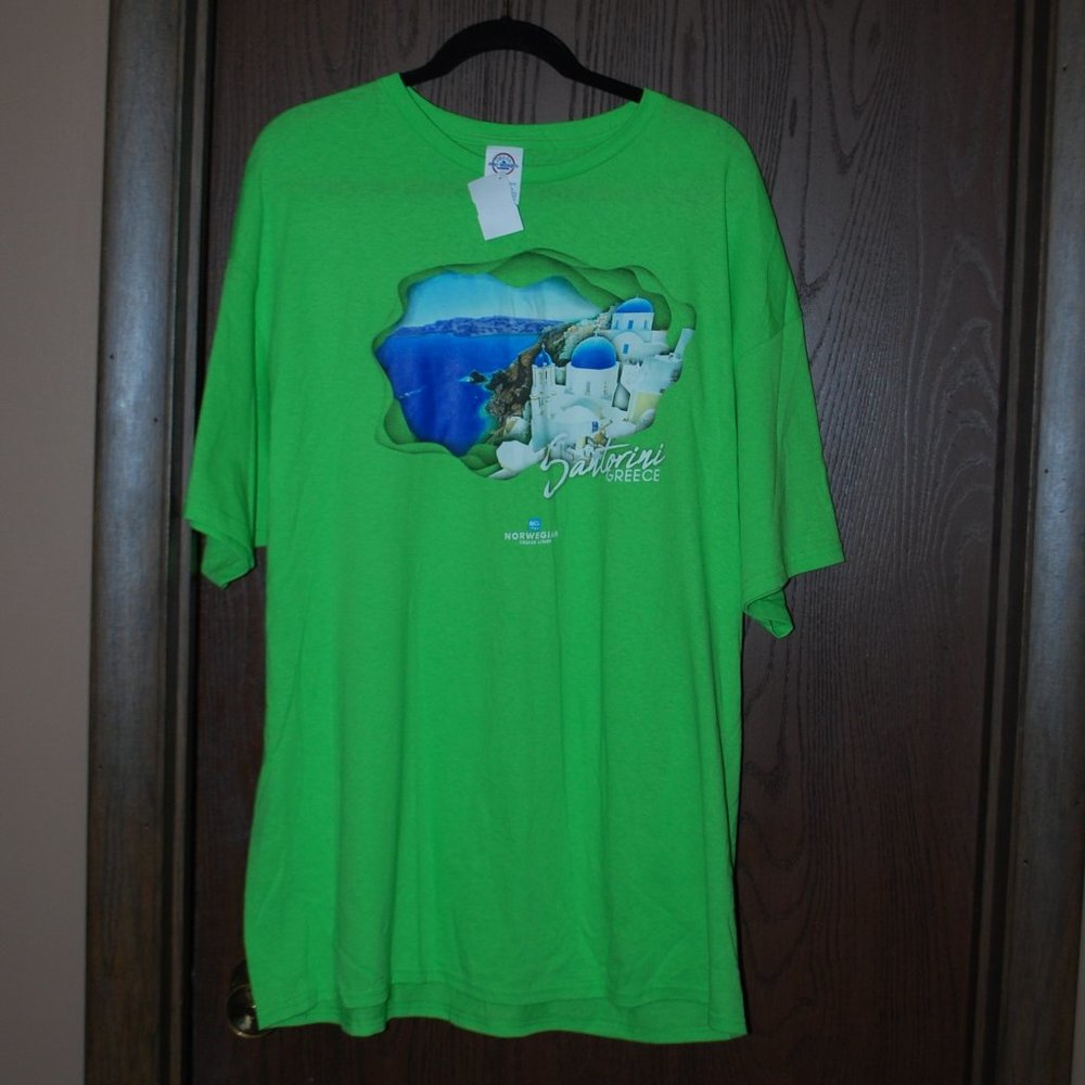 5/$25 - NEW MARKDOWN - NWT (NCL) Santorini, Greece T-shirt - 2XL